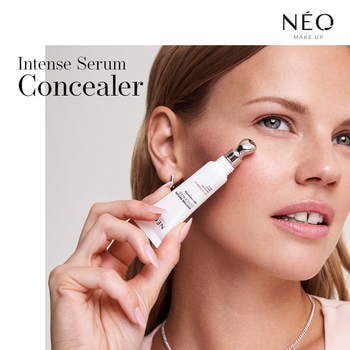 Concealer: 02 IVORY