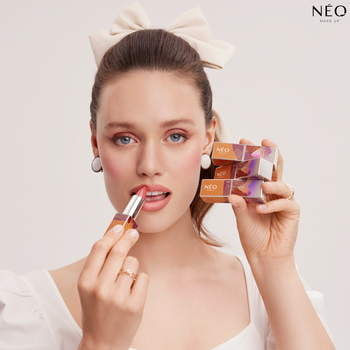 Creamy Lipstick - Get Your Vibe: 01 WINNING SPIRIT
