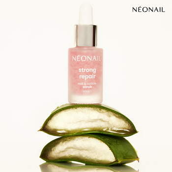 Peeling do skórek i paznokci Strong Repair Nail and Cuticle Scrub 6,5 ml