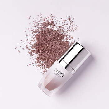 Satin Loose Eyeshadow: 05 SHINY ROSE