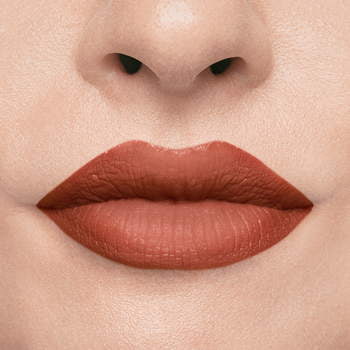 11 Pomadka matowa w płynie Matte Effect Lipstick Camelia