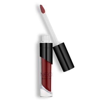 Creamy Matte Lip Colour 05 Mary 