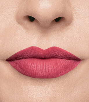 01 Pomadka w płynie Creamy Matte Lip Colour Camilla