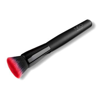  Foundation Brush Flat: #02
