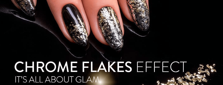 Karnawałowy manicure z płatkami Chrome Flakes