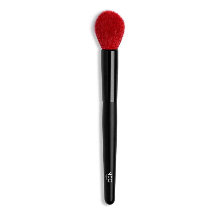 Face Brush: #16